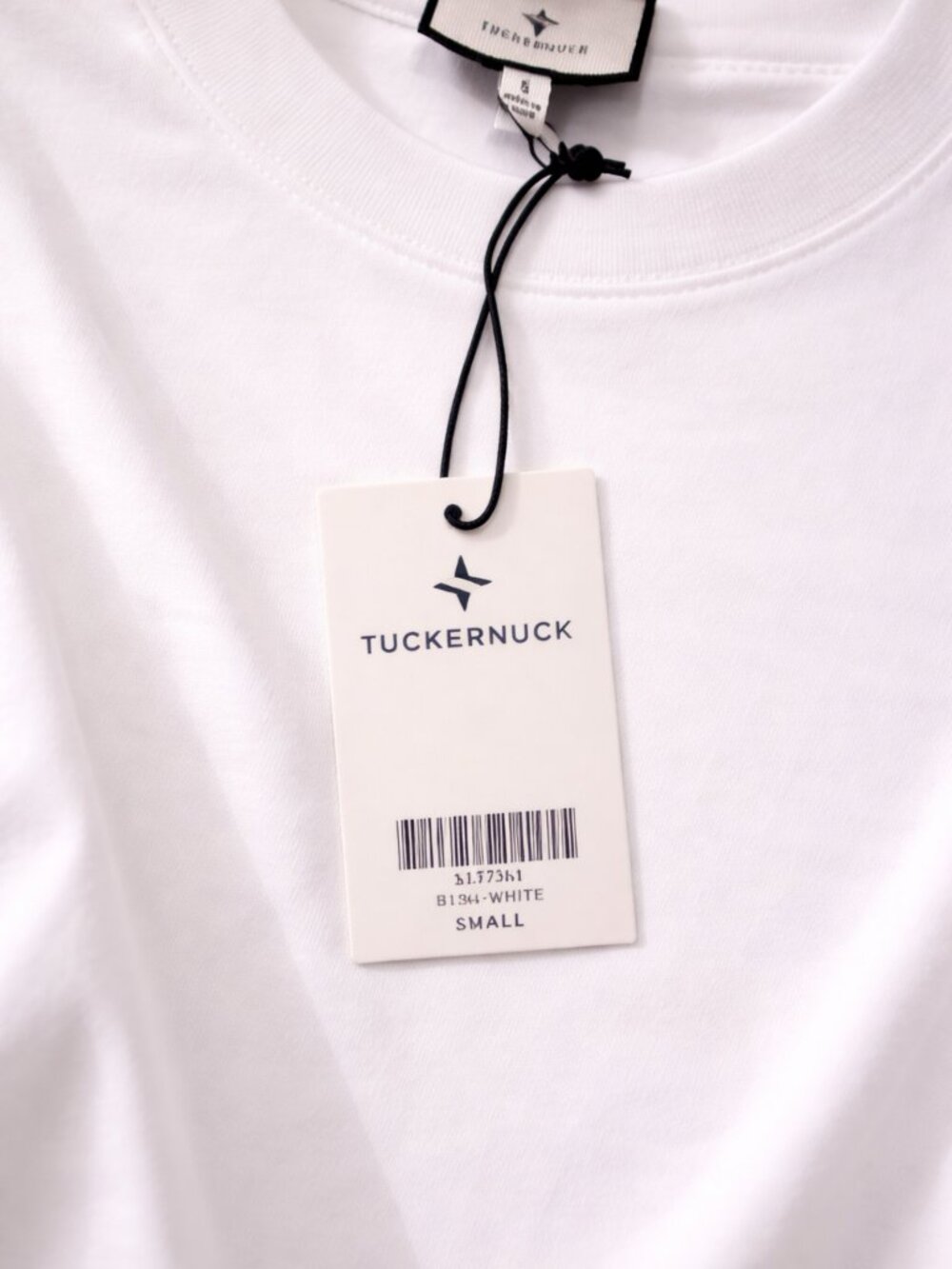 Tuckernuck White Long Sleeve Tee NWT Size Small Boxy Essential Top